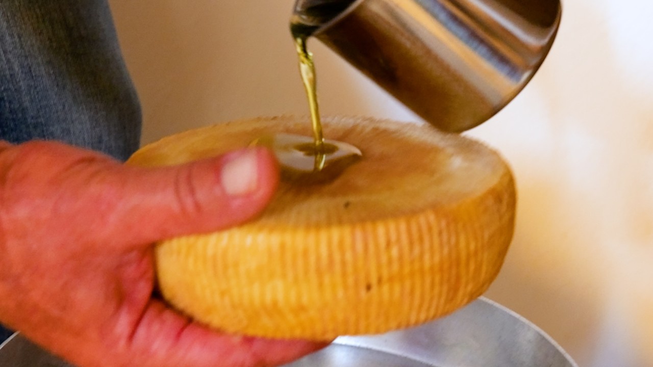 How One of the Spiciest, Oldest Cheeses in Greece is Made at a 350-Year-Old Family Farm (Arseniko)