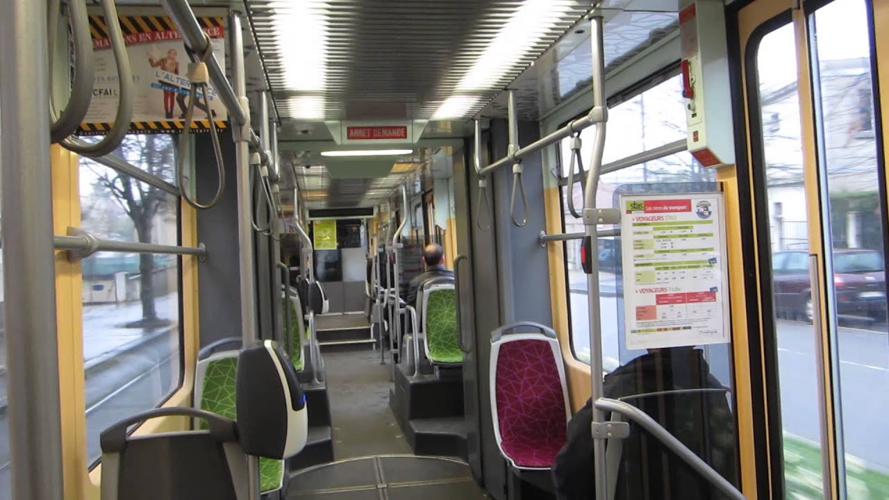 [Saint-Étienne] Alsthom Vevey TFS - De Solaure à Bellevue (Ligne T1)