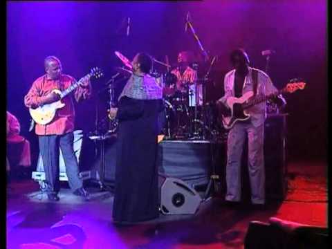Miriam Makeba Live The Future Live At The Cape Town Int Jazz Festival 2006 OFFICIAL VIDEO 