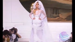 Chanel Haute Couture Spring Summer 1994 Show Philip Treacy hats
