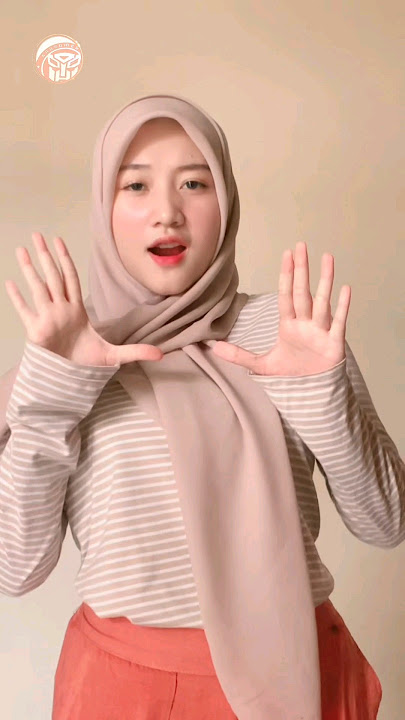 ikutan tren ponidi viral 😜 sekop sekop #shorts #joget #cantik #shortvideo #trending