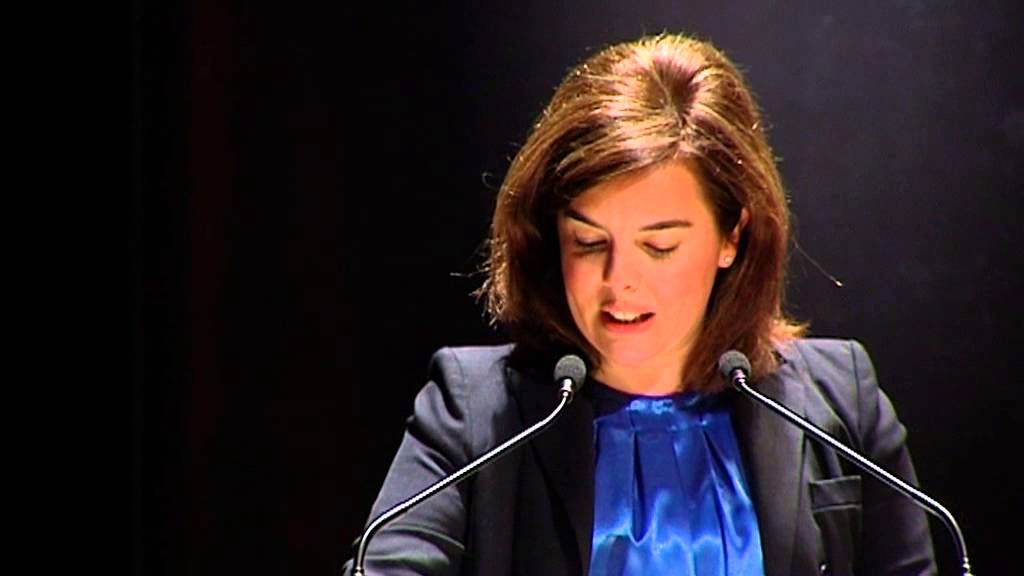 Soraya Sáenz de Santamaría inaugura la XVII lectura ininterrumpida de 