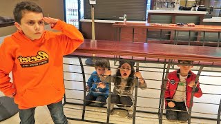 Heidi and Zidane play hide and seek with friends