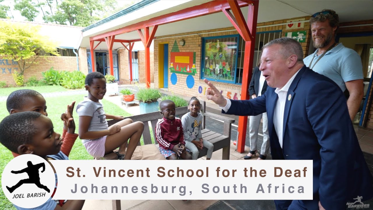 South Africa Jeffrey Bravin Inspires Deaf Students At St Vincent south-africa-jeffrey-bravin-inspires-deaf-students-at-st-vincent