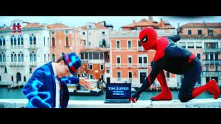 Sven Otten &amp; Spiderman dancing in Venice - by TIM Italy