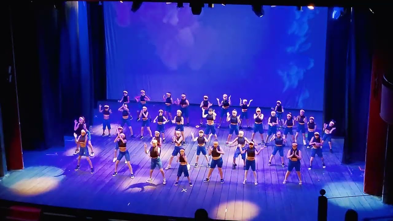 URBANO INFANTIL - ESTUDIO HADAS, FESTIVAL AÑO 2023, PRIMERA FUNCIÓN