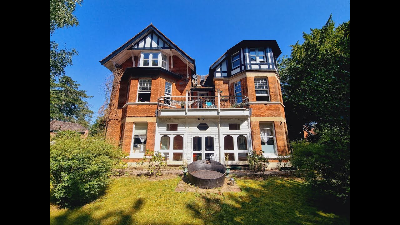 Flat 1 Rockmount, 2 Dunbar Road, Talbot Woods, Bournemouth, BH3 7BA - A 1900 sqft, 3 bed apartment
