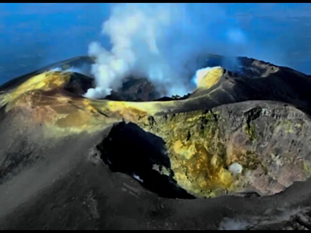 Helicopter tour over Mt Etna & Taormina Sicily — Stef Chronically Creative (video thumbnail)