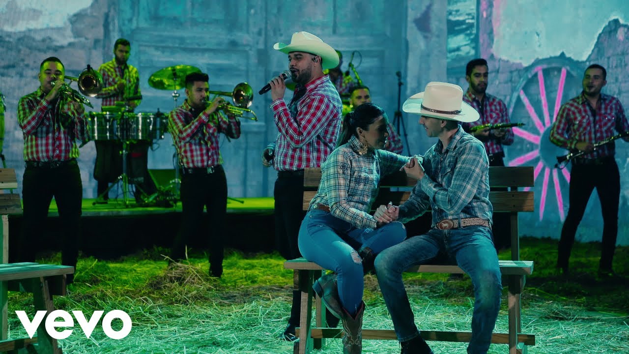 Banda Carnaval - La Cosecha (En Vivo Desde El Rancho)