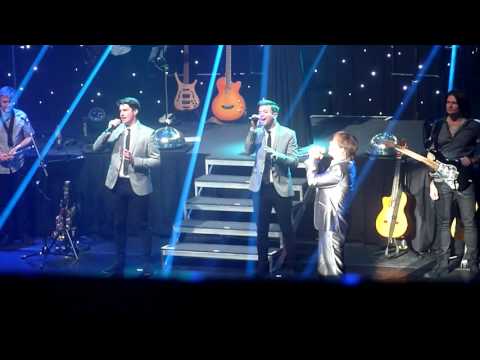 CLIFF RICHARD PHILHARMONIC