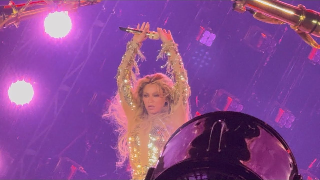 Cozy Live - Beyoncé - Cowboy Carter Tour LA - YouTube