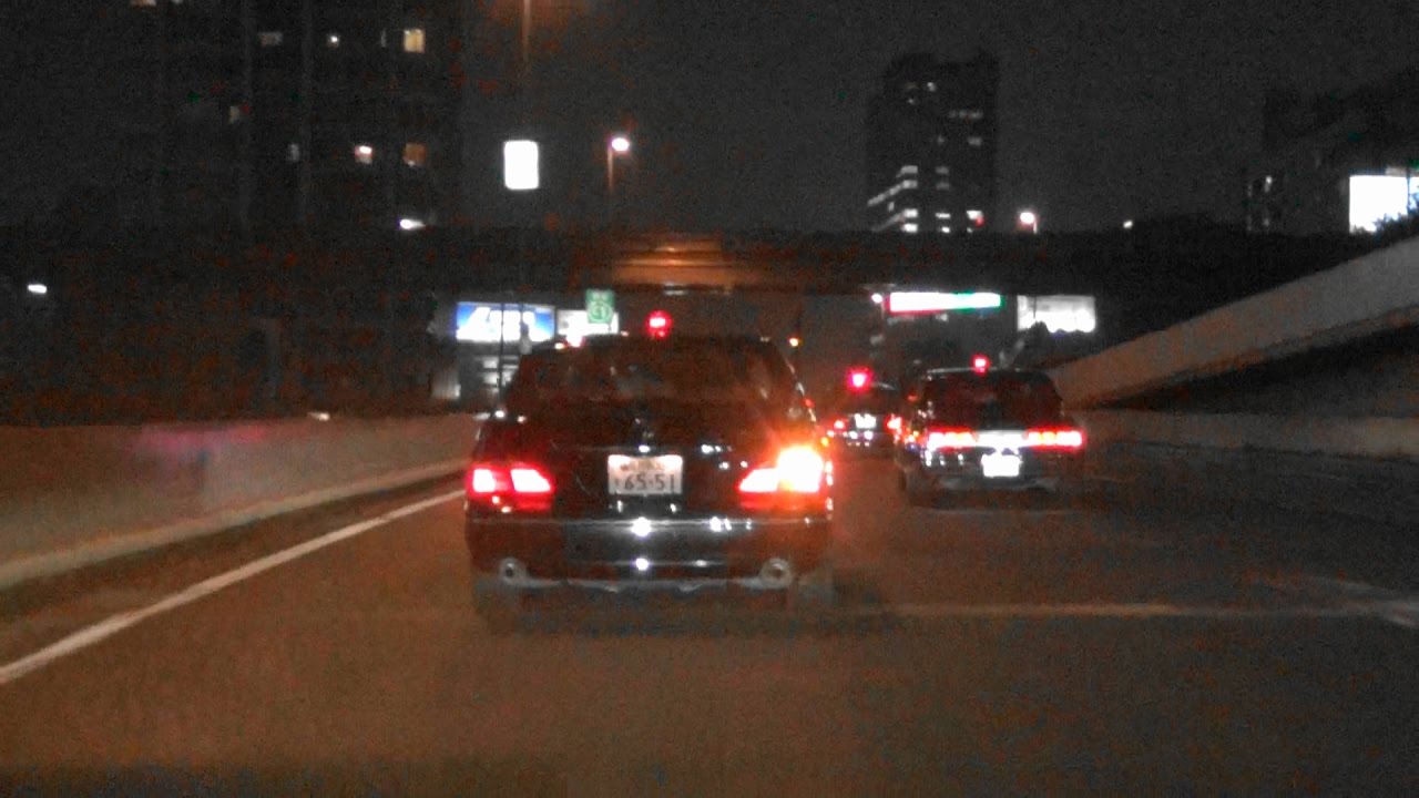 ベンツが煽った相手はなんと総理大臣車列 Sp怒りの赤色灯 ベンツの運命や如何に Japan Xanh