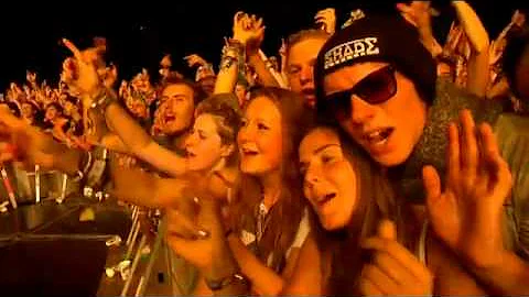 Foster The People - 'Pumped Up Kicks' at Reading Festival 2012