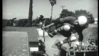 Powell Peralta - Propaganda: Ruben Dominguez + Paul De Jesus halfpipe session