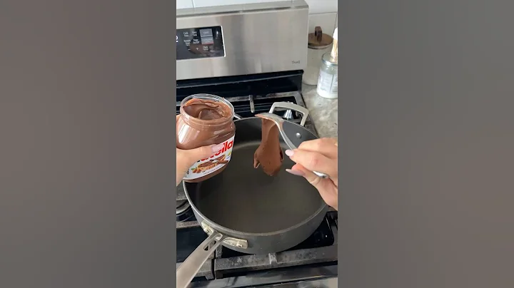 Brownie Hack: 2 tbsp Nutella, 2 eggs, 150 ml milk, 4 tbsp flour