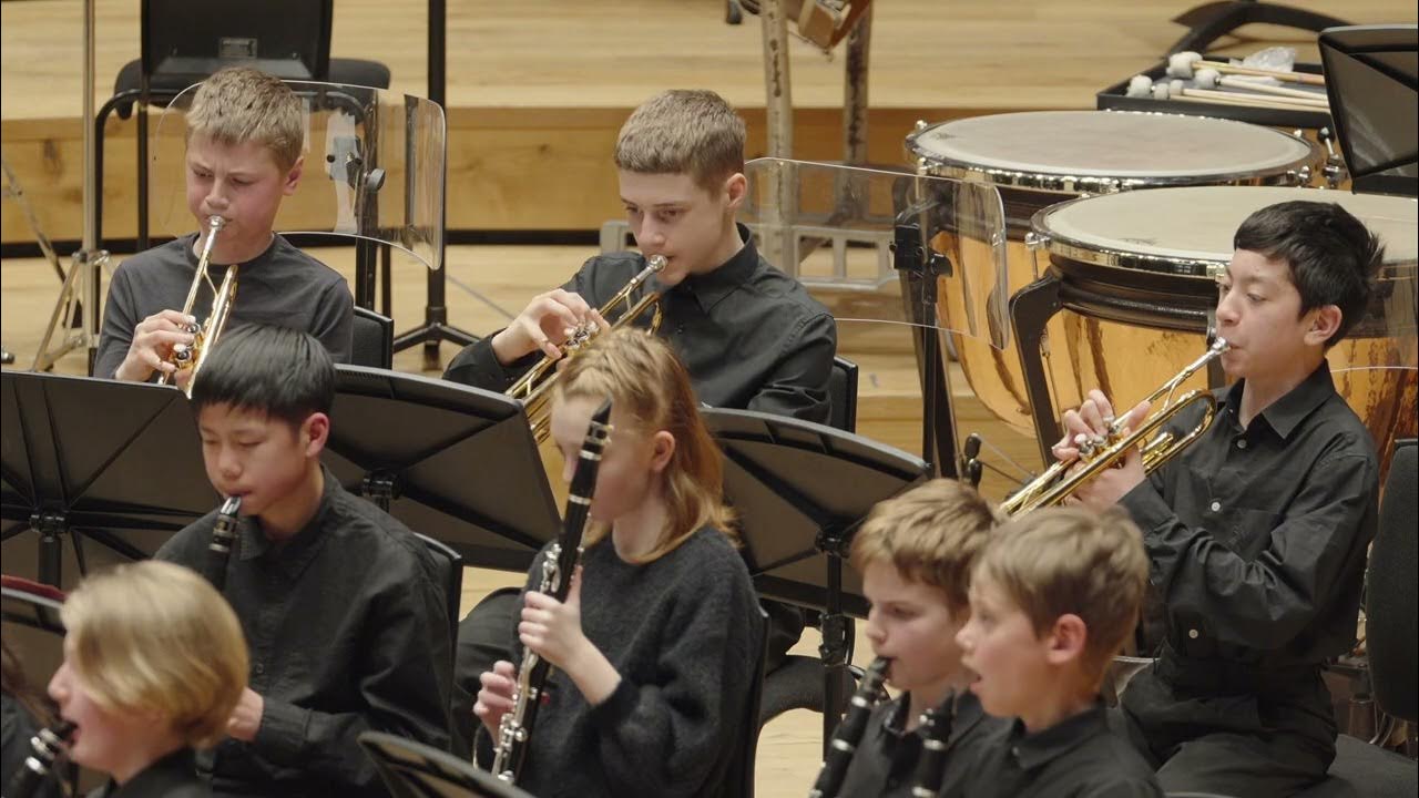 English Dances Set 2 7.Grazioso Malcolm Arnold arr. Nigel Herbert