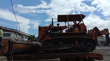 Loading of Bulldozer to Lowbed trailer
