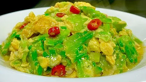 Bitter gourd scrambled eggs, many people make a mistake at the first step, here is a trick for you - 天天要闻