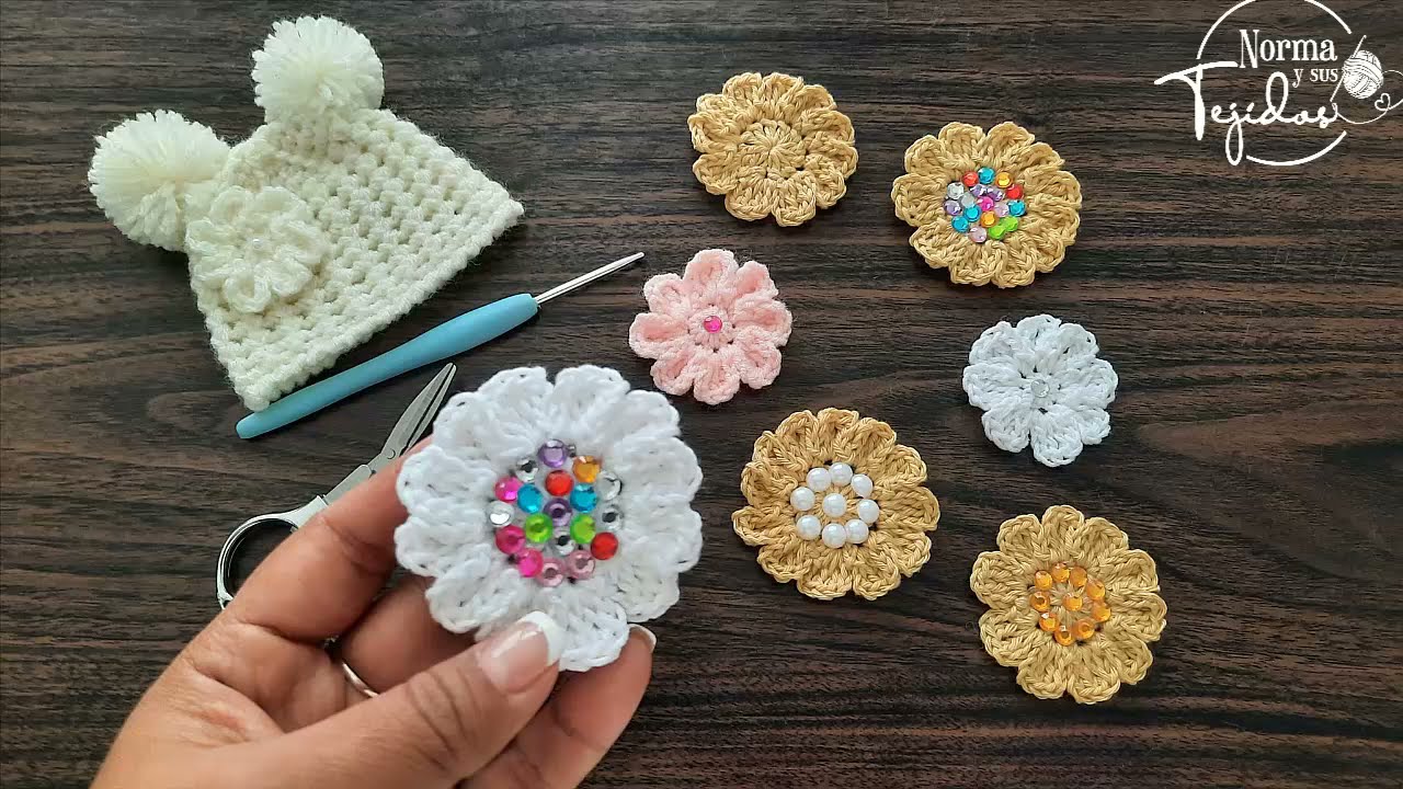 Flor a crochet para gorritos