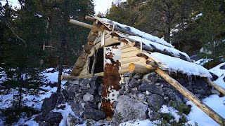 Building alpine Bushcraft Shelter | Survival materials, shingle roof, stone wall [Pt. 1]