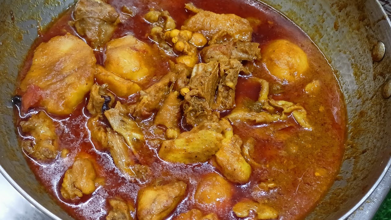Putul R খুব সহজ ভাবে দেশী মুরগির ঝাল ঝাল মাংস রান্না #Putuler rannaghor 🐔🐓 ...
