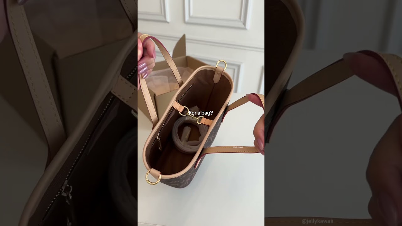 Obsessed with this hello kitty tote bag😍 