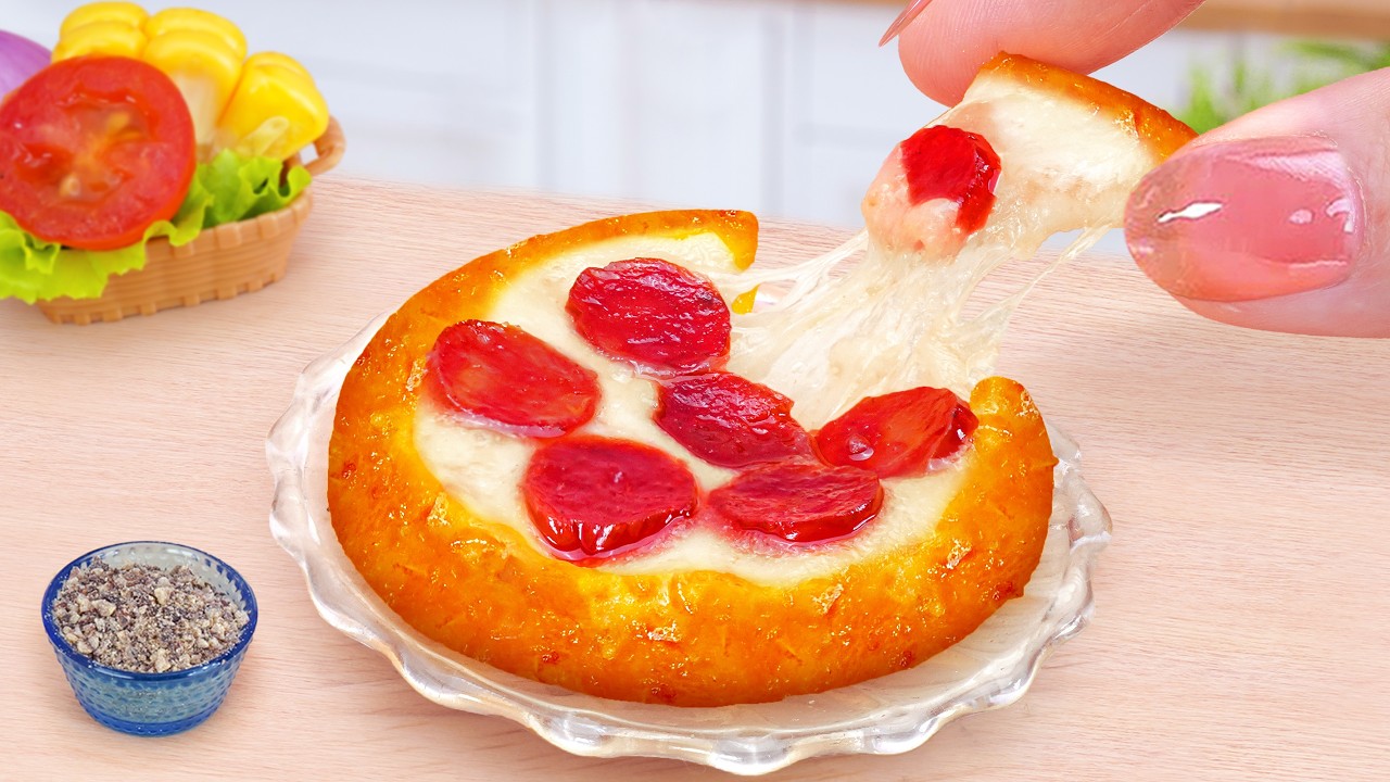 Best Pizza Party Recipe 🍕 How To Make Mini Pepperoni Pizza in Tiny Kitchen 🍅 Tina Mini Cooking