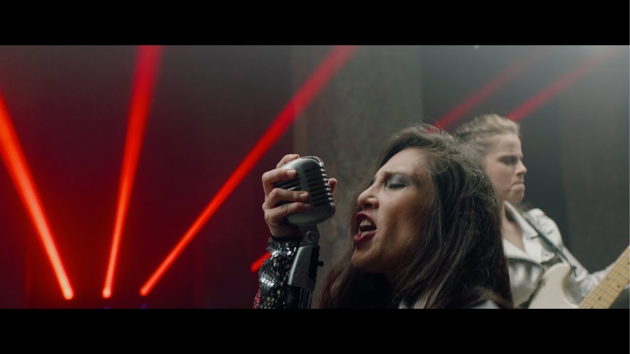 Guarda Half Tangerine - High On You (Video Oficial) su YouTube Guarda Half Tangerine - High On You (Video Oficial) su YouTube