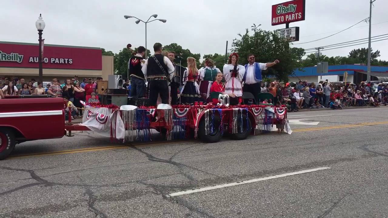2016 Ennis Polka Festival Parade Video clip 2 YouTube