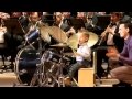 Anak Kecil Main Drum