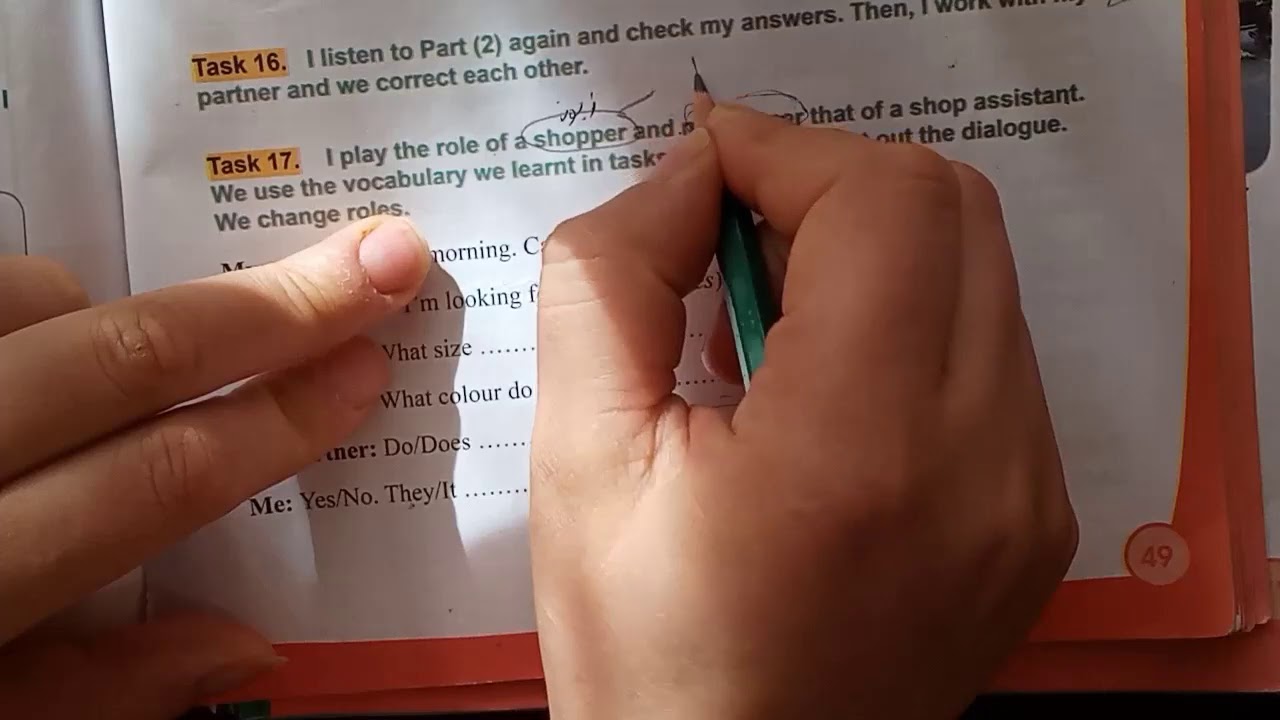 الثانية متوسط حل صفحة 49 لغة انجليزية