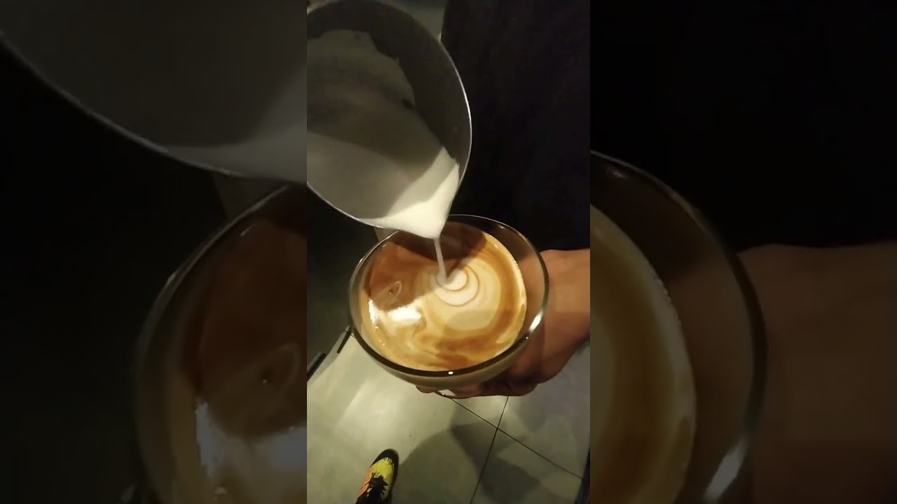 #barista #latte #art #amozesh #آرت #لاته #باریستا #آموزش #coffee 🐌🌿