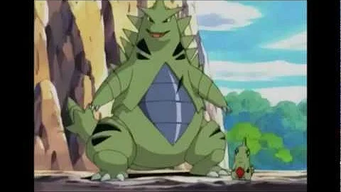 Which is better tyranitar or Charizard?