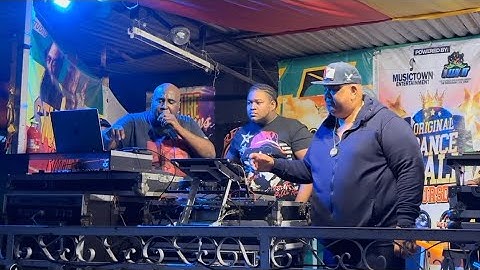 Heavyweight Clash❗ Metro Media vs Music Town Sound, Oliver vs O