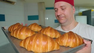 Making a pefect croissants | Serbian Street Food