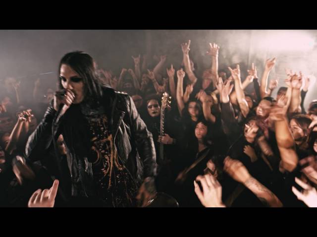 Motionless In White &; 570 [OFFICIAL VIDEO]