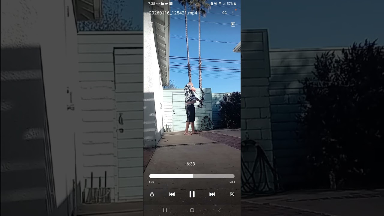 70lb compound bow vs coke can and water bottle (short)