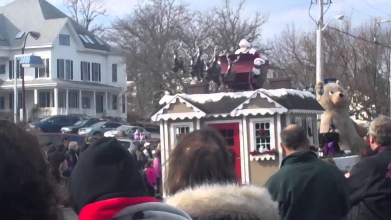 Plymouth, MA Thanksgiving Day Parade Santa closes out the Festivities