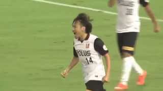 平川　忠亮（浦和）のスライディングシュート！　J1第21節 Ｆ東京vs浦和