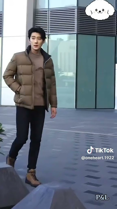 emang tampan dari lahir di apain aja pake gaya apapun malah ganteng💕🥰#zhaozhendong#actorchina#fyp