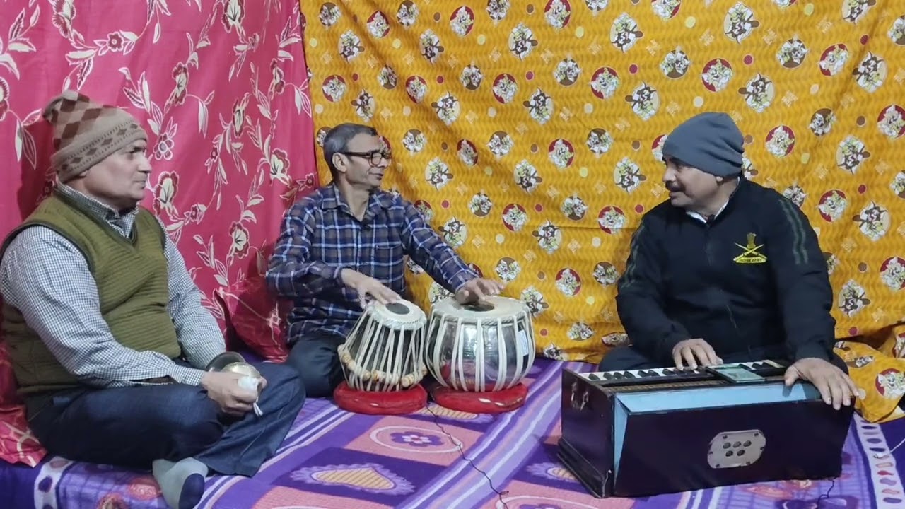 मंगल मूर्ति मारुति नंदन । गायक - कमलेश कुमार । तबला वादक - अजय कुमार ।