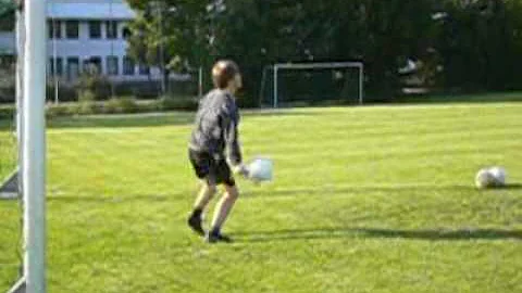 coojooxi Kopfball - Lars Meier