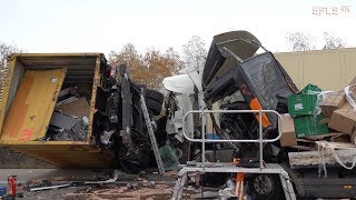 Zwei Tote bei Unfall mit vier LKW auf A9 AS Wiedemar [27.11.2019]