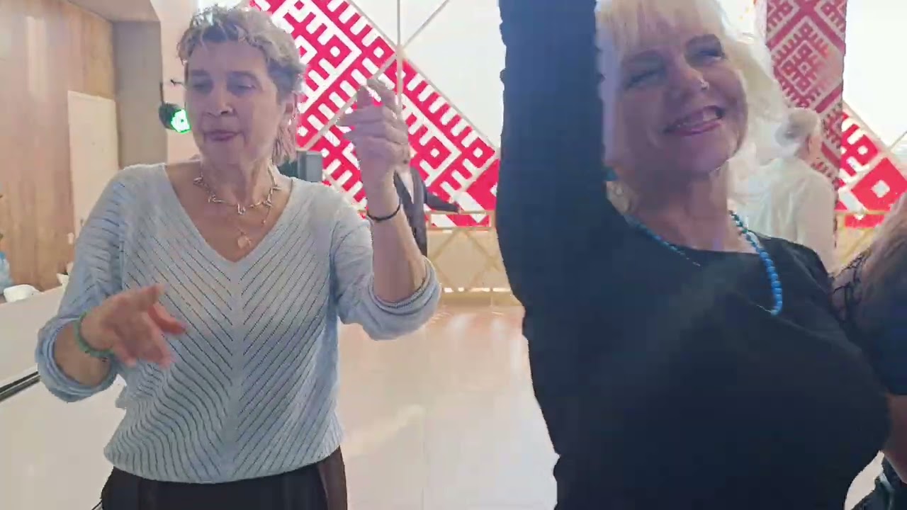 8 марта. Потанцуй со мной... 