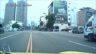 20120604忠明南路之車禍~~中興大學同學你違規衝路口也要看車子!(DOD 500HD)