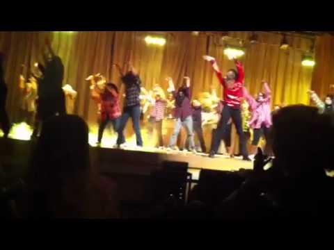 staff performing thriller youtube milwaukee sign language school