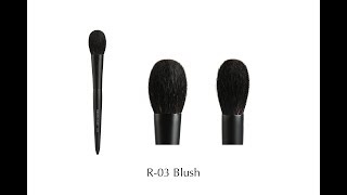 R-03 Blush 腮红刷