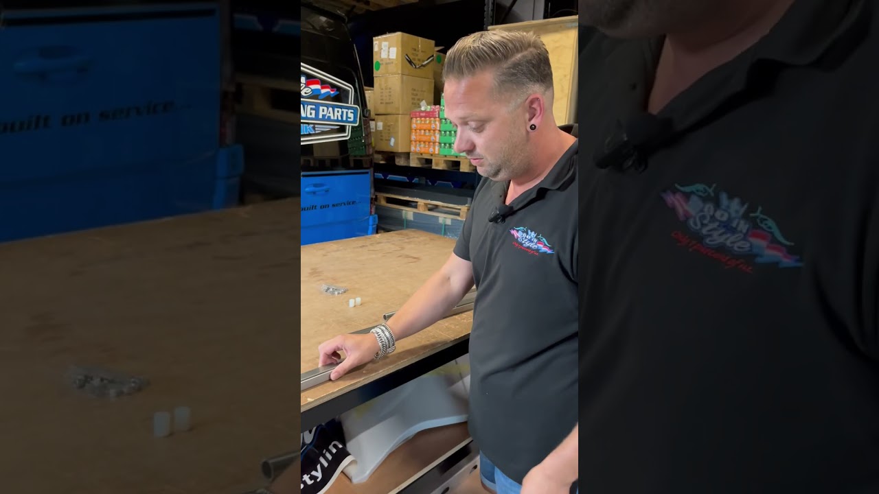 [Productvideo] Turbo Truckparts RVS scharnierende spatlapsteun