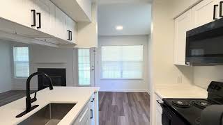 Rolling Brook Village 972-102 | 1 Bed, 1 Bath | 754 sq. ft. | Premium | 11c