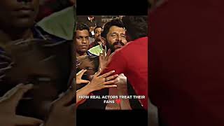 HOW REAL ACTORS TREAT THEIR FANS #shorts#india#yash#kgf2#south#tollywood#alluarjun#vikram screenshot 3